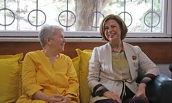 Başkan Ünlüce Özel Bireyler Ve Alzaymır Hastaları İle Buluştu