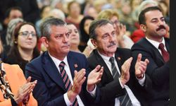 Suskunluğun değil demokrasi mücadelesinin yanında