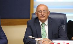 “Türkiye’de 126 hastaneyi satışa çıkaran AKP Suriye’de 2 hastane yapacak”