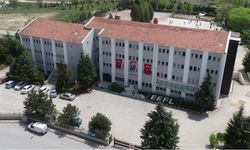 Fatih Fen Lisesi Öğrencisi YKS'de Türkiye Birincisi Oldu