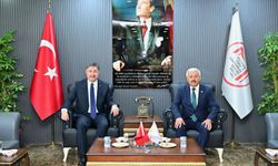Vali Yılmaz'dan Adnan Karamanlı'ya Ziyaret