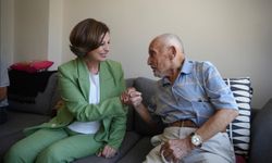 Başkan Ünlüce Kıdemli Vatandaşları Dinlemeye Devam Ediyor