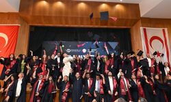 Anadolu Üniversitesi KKTC mezunları kep attı