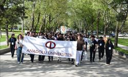 Anadolu Üniversitesinde kampüs yaşamının kalbi öğrenci kulüplerinde atıyor