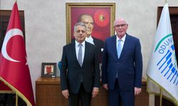 Kaymakam Şahin’den Başkan Kurt’a İade-i Ziyaret