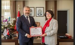 Rektör Adıgüzel’den ESOGÜ Rektörü Gümüşsoy’a hayırlı olsun ziyareti