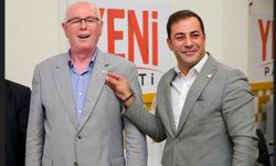 Kurt Gündooğan Ve Karabacak YENİ Parti Rozeti Taktılar