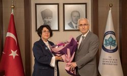 ESOGÜ'de Emine Gümüşsoy Rektörlük Koltuğuna Oturdu