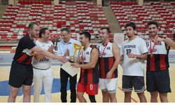 Zafer Kupası'nda Şampiyon Eskişehir Barosu