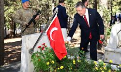 Kanlıpınar Şehitliği’nde Anma Töreni