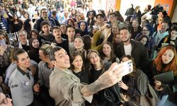 Uluslararası Eskişehir Yunus Emre Edebiyat Şenliği’ne Yıldız Yağmuru