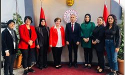 AK Parti Odunpazarı İlçe Kadın Kolları'ndan Hancı'ya 'Hayırlı Olsun' Ziyareti
