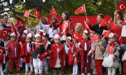 Minikler Cumhuriyet’in 103. yıl dönümünü kutladı
