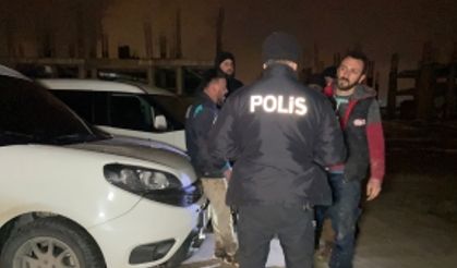 İnşaattan demir çalan şüpheliden pes dedirten savunma