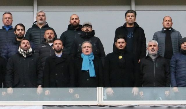 Önder Özen Eskişehirspor maçını tribünden izledi