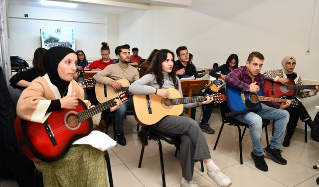 Gençlerden Kurslara Yoğun İlgi