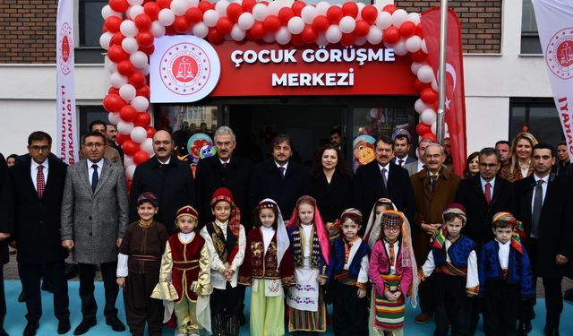 Çocuk Görüşme Merkezi 1 Yaşında