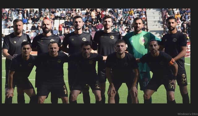 Anadolu Üniversitesi play-off’u bırakmıyor