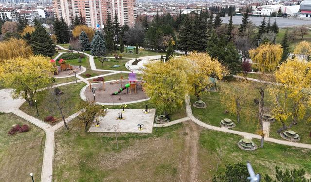 Vatandaş İstedi Büyükşehir Yenikent Parkını Yeniledi