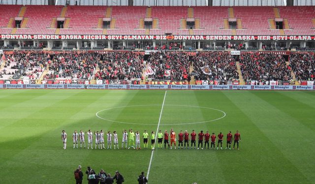 Eskişehirspor: 2 - Ankara T.K.İ: 2