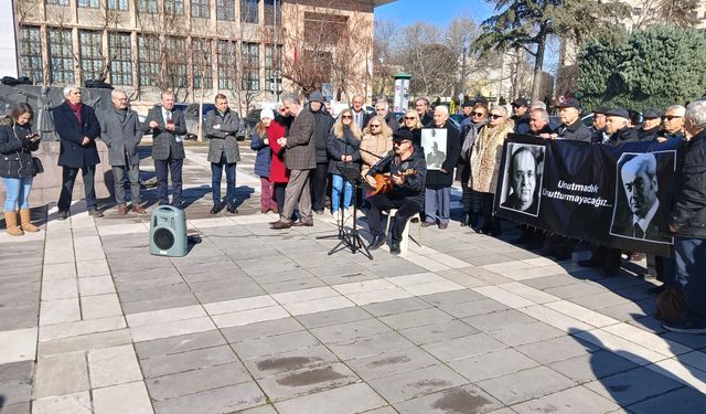 ADD Eskişehir'de Muammer Aksoy'u Andı