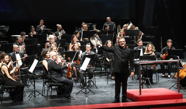 Senfoni Orkestrası’ndan Görkemli Konser