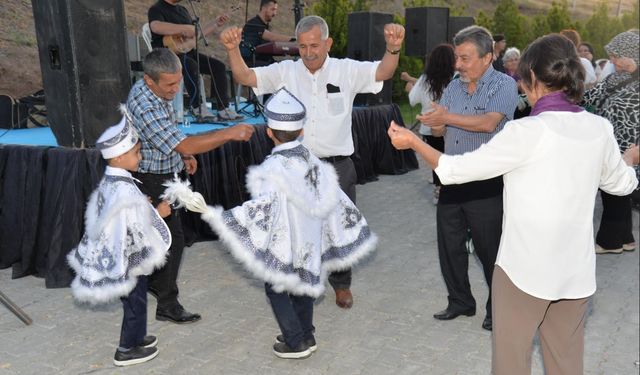 Çağlan Kayapınar Derneği’nden Sünnet Şöleni