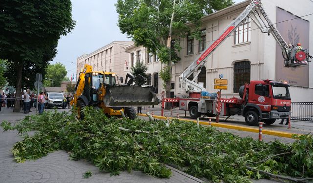 Estram’dan Yolculara Uyarı