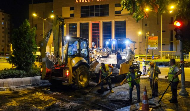 Şehir Uyurken Büyükşehir Mesaide