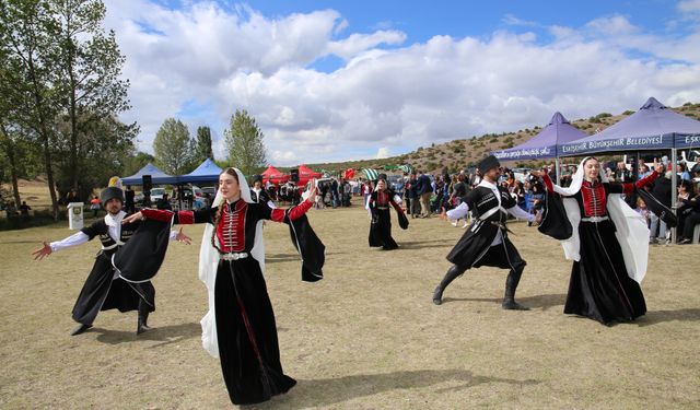 Eskişehir'de Çerkesler Azhvala Şenliğinde Buluştu