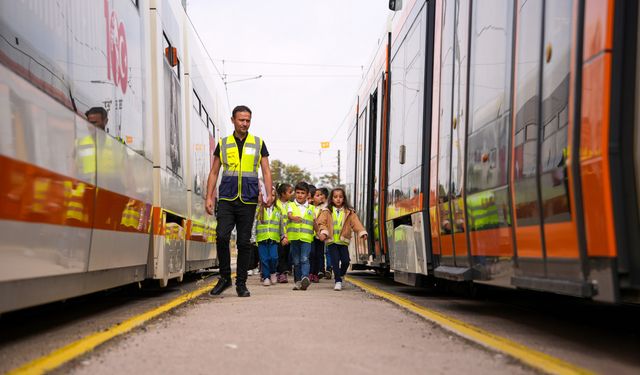 Öğrencilerle Yeşil Ulaşımın Yolculuğu