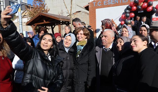 Başkan Ünlüce Esentepe’de Vatandaşlarla Buluştu