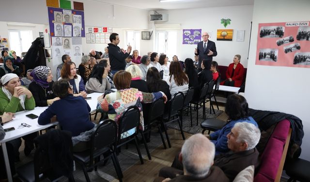 Kadınlardan Başkan Kazım Kurt'a Teşekkür