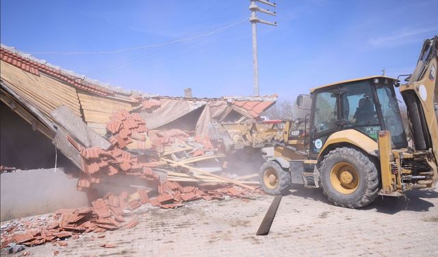 Odunpazarı Belediyesi’nden kaçak yapılarla kararlı mücadele