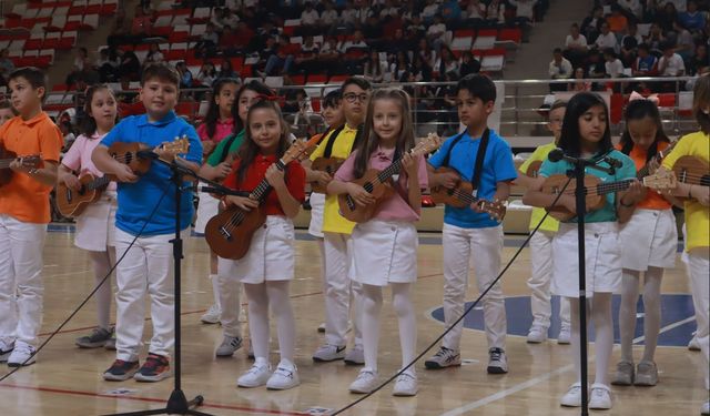 Eskişehir'de Görkemli Kutlama