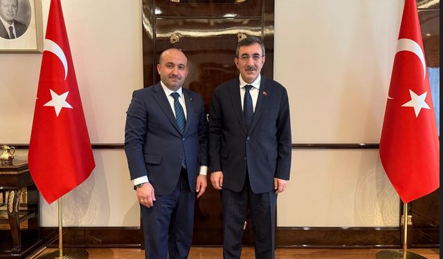 Gürhan Albayrak: Gündemimiz yatırım gündemimiz Eskişehir