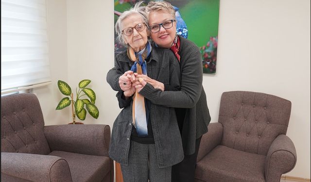 "Annemin Yürüme Bandında Olduğu Videoyu Ağlayarak İzledim”