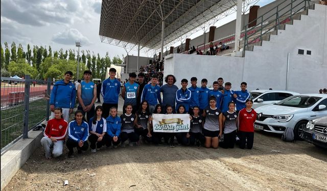 Odunpazarıspor Atletizm Takımı Türkiye Finallerinde Başarıyla Yarıştı