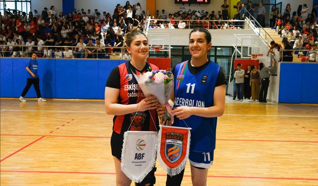 Çağdaş’tan Azerbaycan Milli Takımıyla Dostluk Maçı