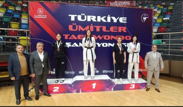 Eskişehirli Nida Nur Çene Türkiye 3’üncüsü Oldu