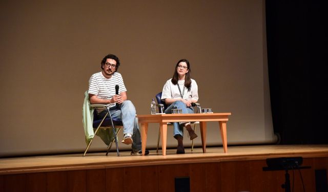 Yönetmen Tolga Karaçelik Öğrencilerle Buluştu