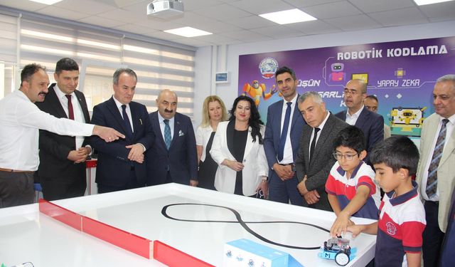 Şehit Onur İlkhan İlkokulu  Teknolojik Eğitime Öncü Adım Attı