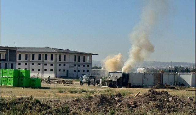 Eskişehir Afet Müdürlüğü İnşaatında Korkutan Yangın