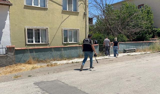 İki çocuk babası yatağında ölü bulundu