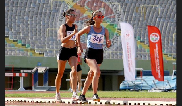 Odunpazarıspor’dan Çifte Şampiyona Başarısı