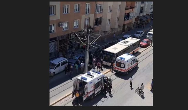Eskişehir'de Motosiklet Kadın Yayaya Çarptı