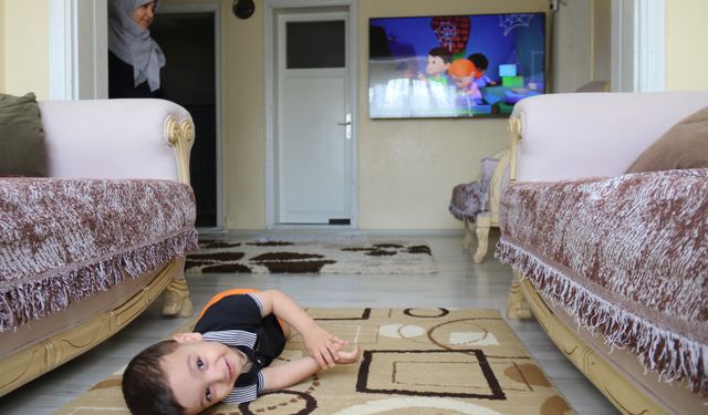 Bebek kuvözden düştü hemşire soruşturma geçirmedi