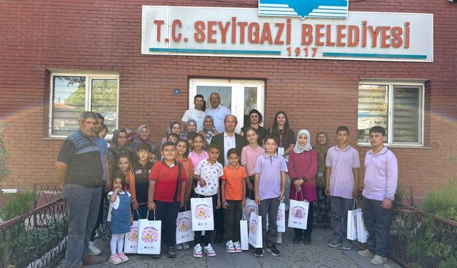 Büyükşehirden Kırsal İlçelerdeki Öğrencilere Kırtasiye Desteği