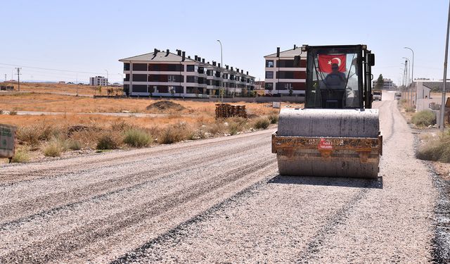 Fen İşleri Ekipleri Çalışmaları Sürdürüyor