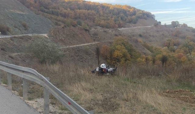 Bilecik'te kontrolden çıkan motosiklet devrildi